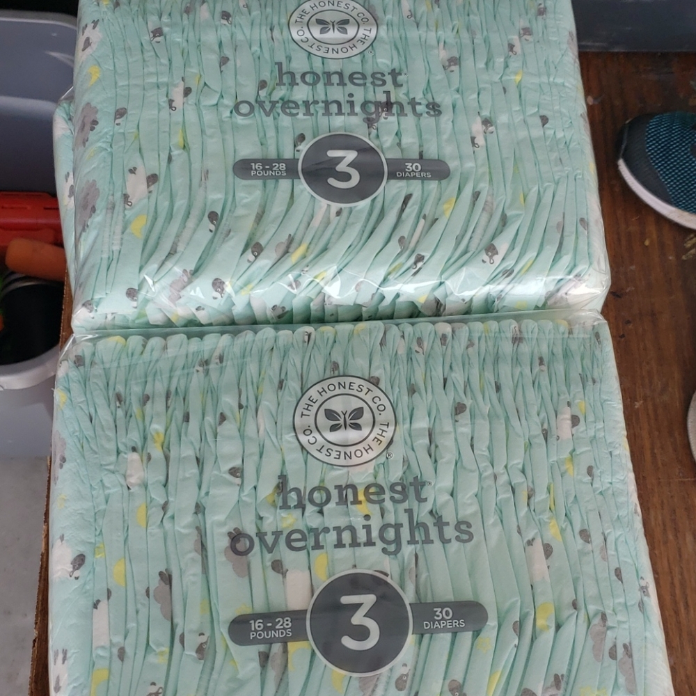 120 The Honest Company Overnight diapers size 3